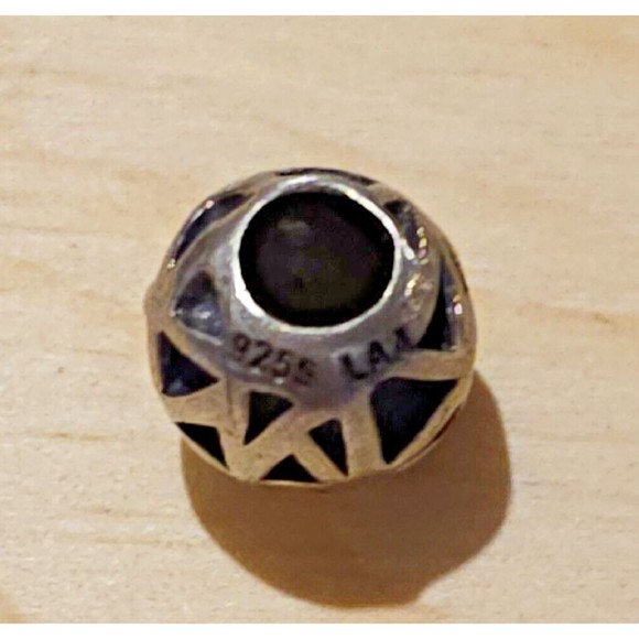 AUTHENTIC RETIRED TROLLBEADS 925 Signed LAA 11205 Triangles Star Bead Charm - Picture 4 of 5